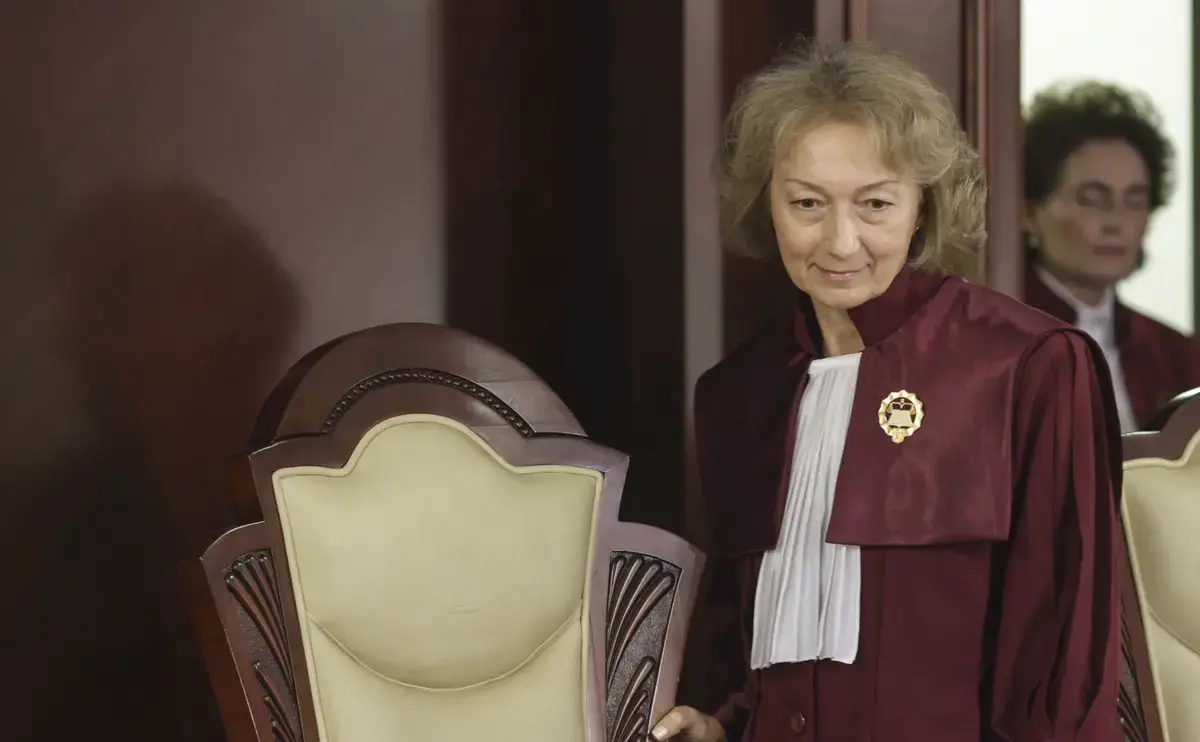 Curtea Constituțională a României preia preștinția Asociației Curților Constituționale Francofone