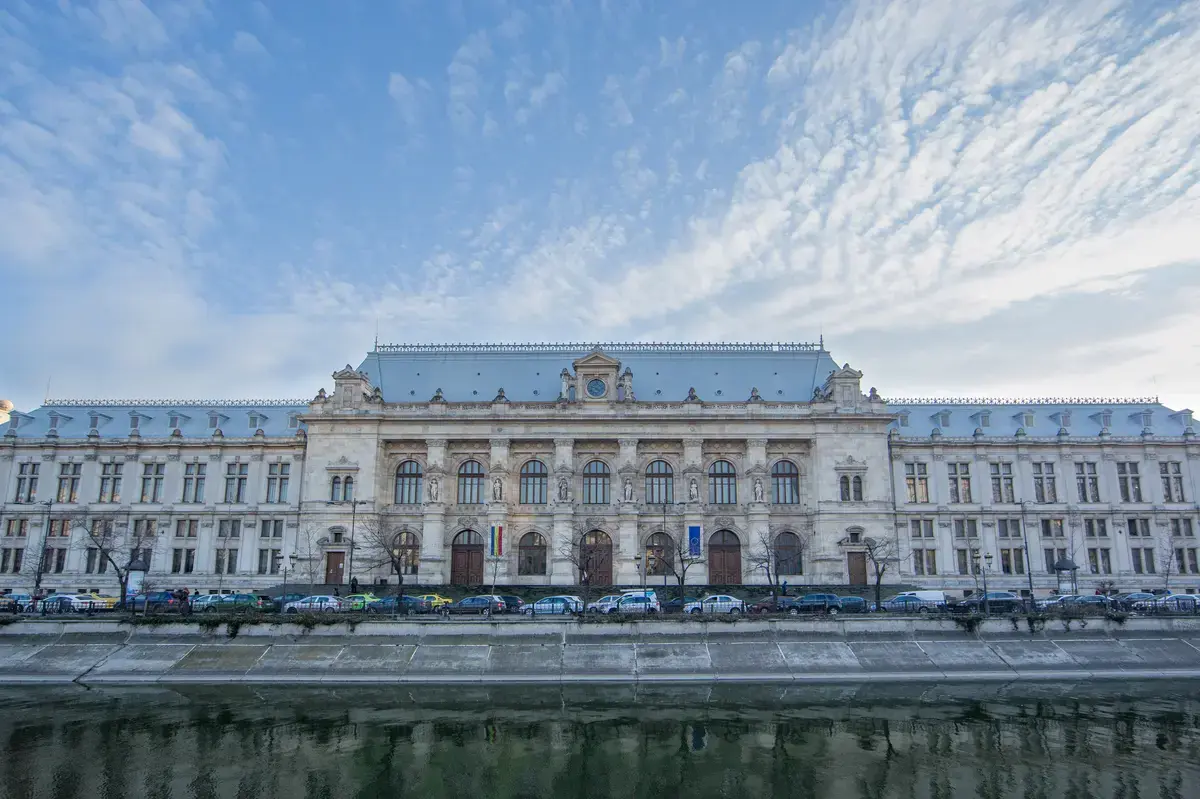 Curtea de Apel București blochează legea salarizării la cererea Sanitas