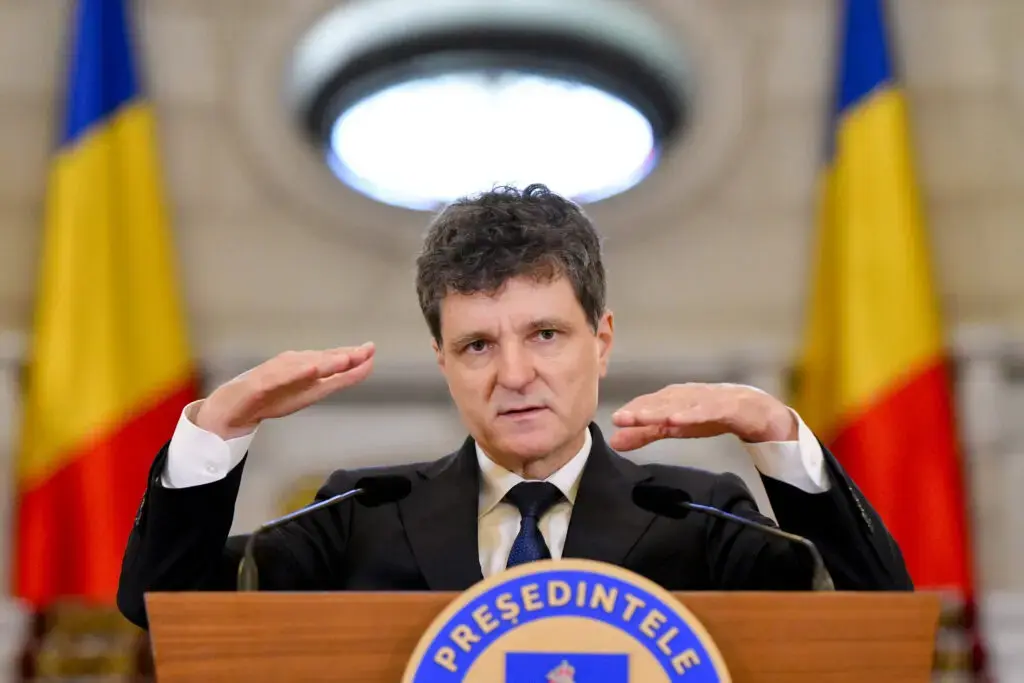 Nicușor Dan anunță noi consultări pentru desemnarea premierului
