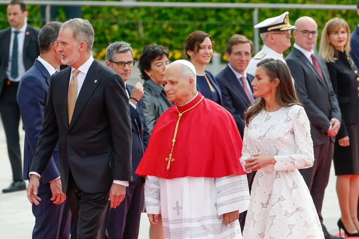 Papa Leon al XIV-lea îndeamnă liderii mondiali la unire și pace