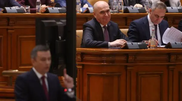 Siegfried Mureșan caută voturi de la PSD, dar nu l-a contactat pe liderul partidului, spune Sorin Grindeanu, iar Ilie