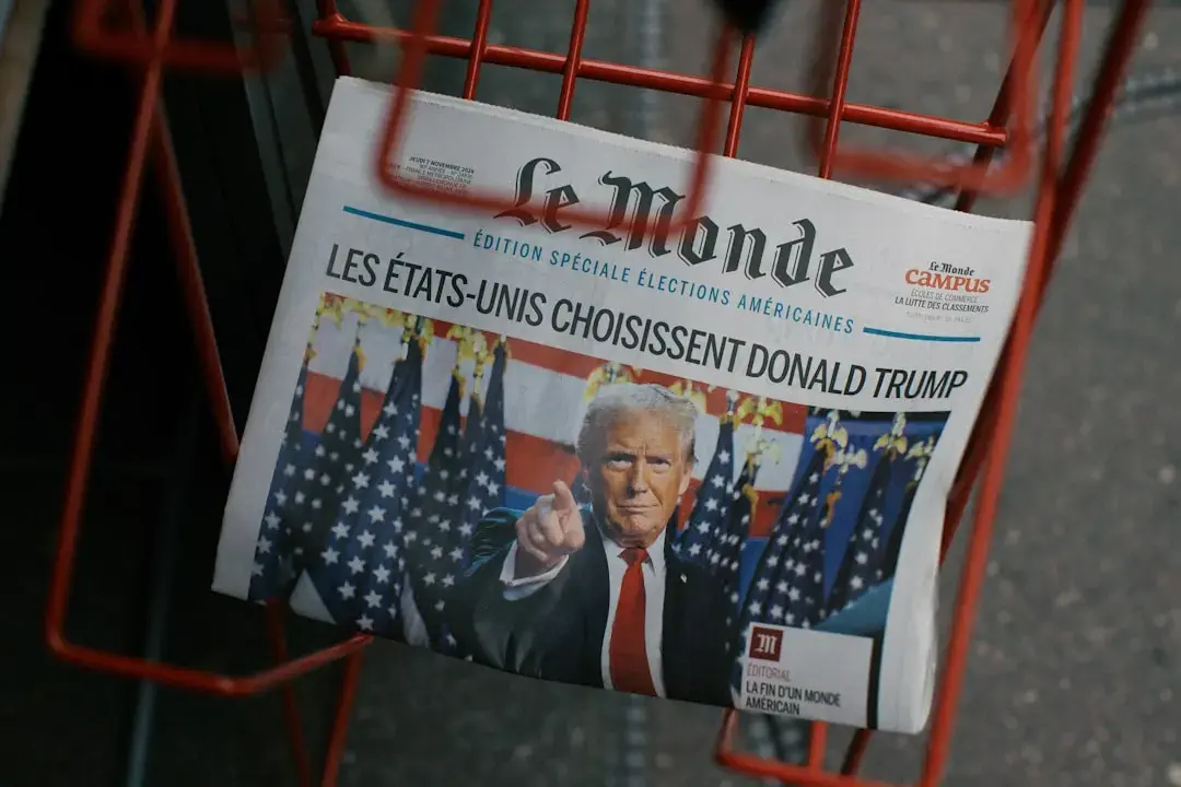 Popularitatea lui Donald Trump atinge un nivel istoric de minim în Statele Unite